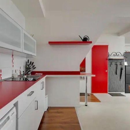 Lenka'S Cozy Red Studio + Lenka'S Cozy Gold Apartment Praga Exterior foto