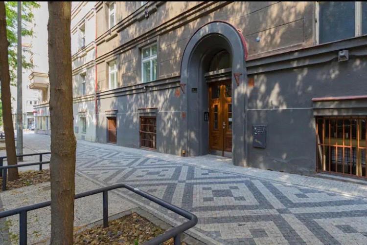 Lenka'S Cozy Red Studio + Lenka'S Cozy Gold Apartment Praga Exterior foto